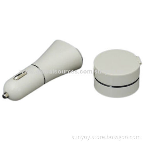 Dual USB Car Charger with 3-in-1 Retractable Charging Cable